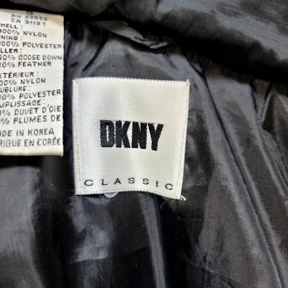 Vintage 90s DKNY Goose Down Belted‎ Puffer Jacket Hooded Black Y2K Techwear
